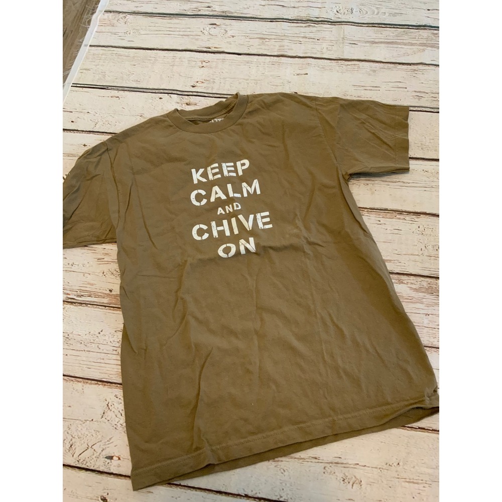 Chive Tees Keep Calm and Chive On KCCO Graphic T-Shirt Olive Green Mens Medium